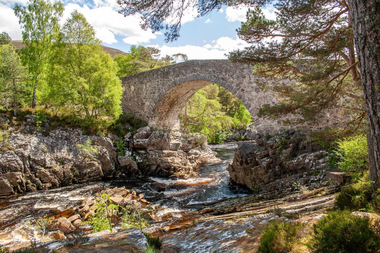 Rosemount Cottage One- Highland Cottage Garve Esterno foto