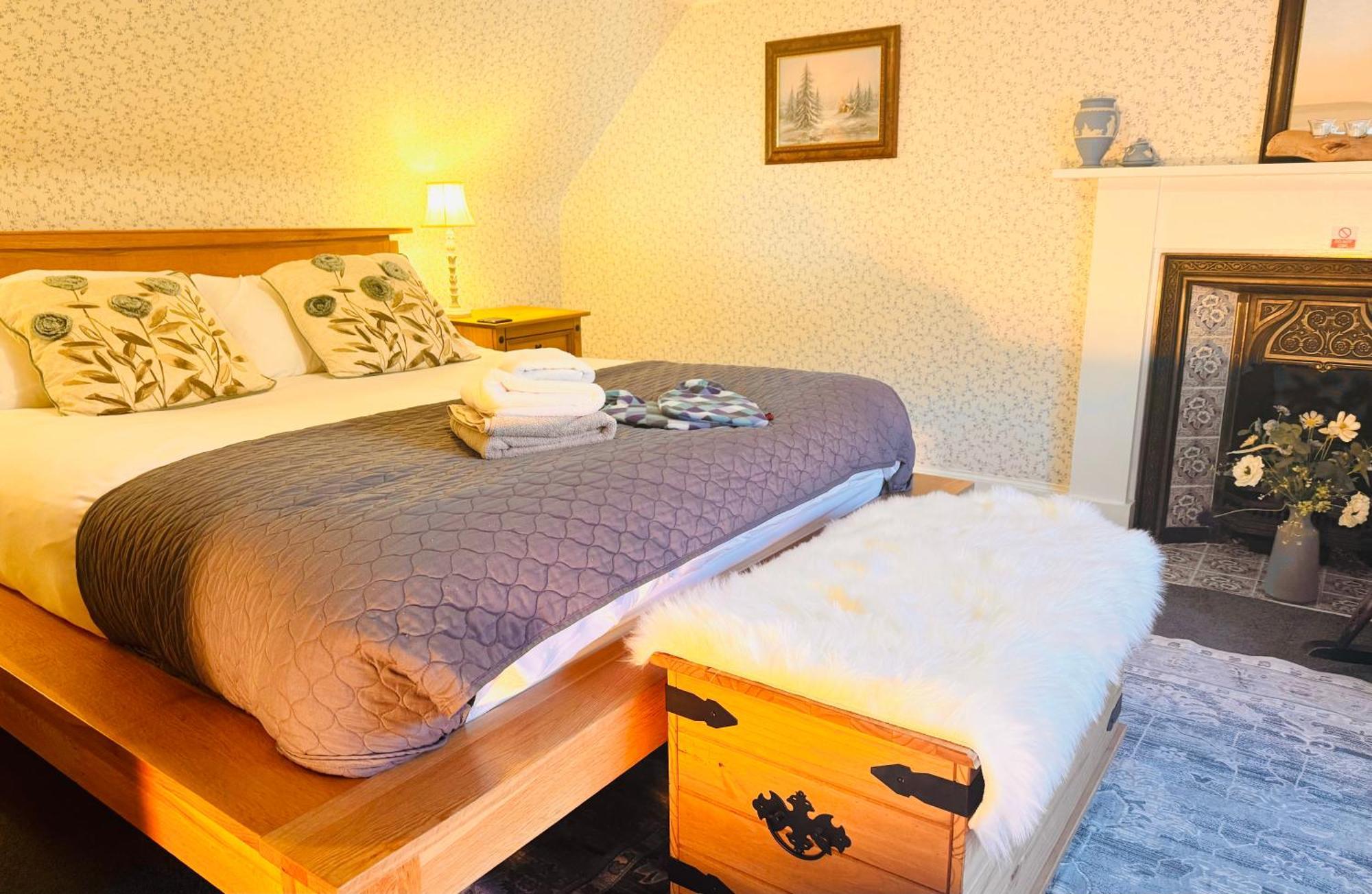 Rosemount Cottage One- Highland Cottage Garve Esterno foto