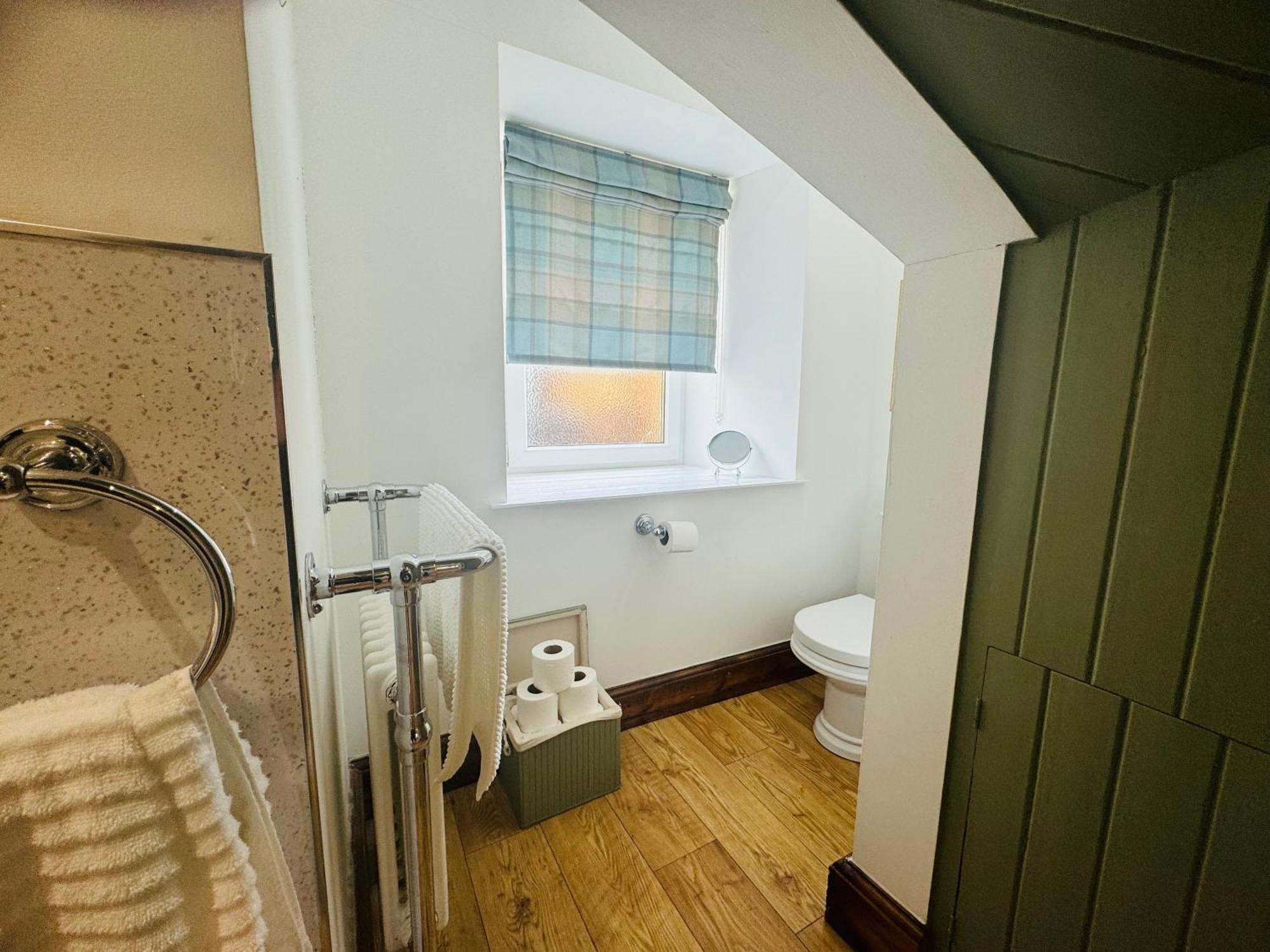 Rosemount Cottage One- Highland Cottage Garve Esterno foto