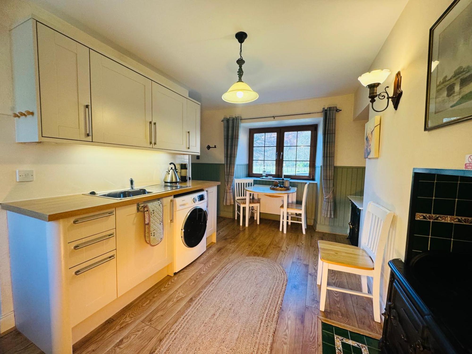 Rosemount Cottage One- Highland Cottage Garve Esterno foto