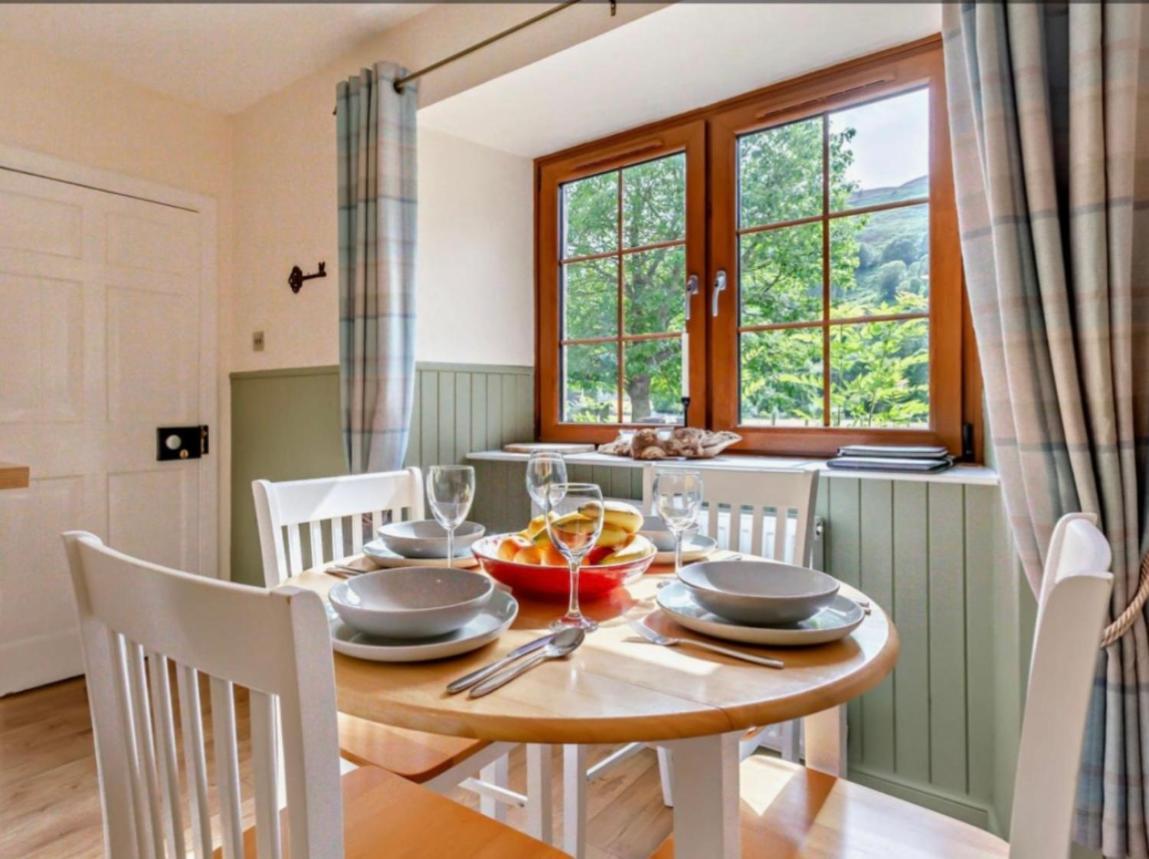 Rosemount Cottage One- Highland Cottage Garve Esterno foto